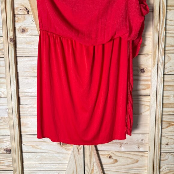 Extra Large, Red, Strapless Dress. - Picture 7 of 8